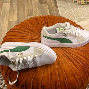 Puma Women's White and Green Sneakers